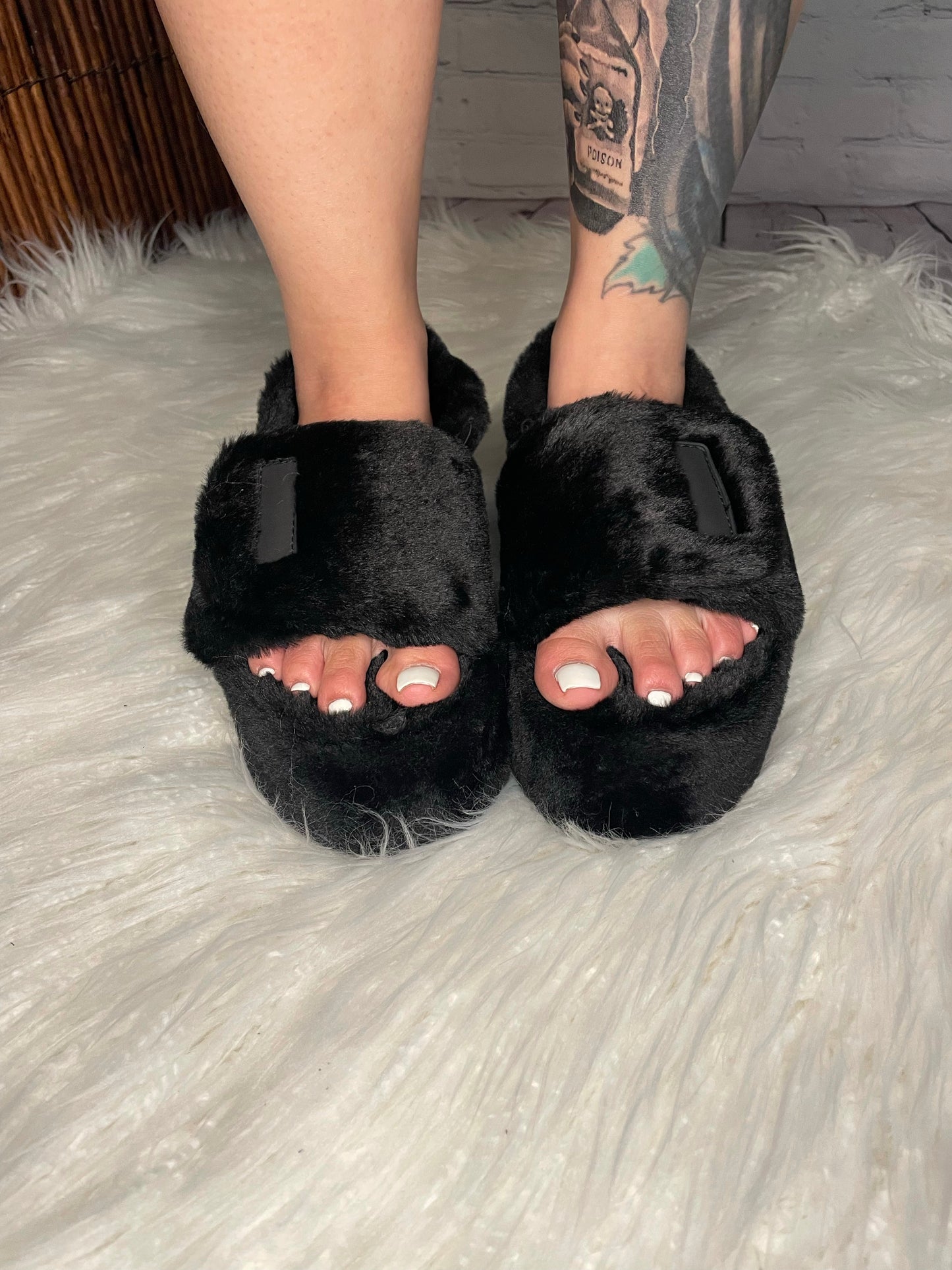 cristy sandal/ slippers black